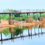 नारायणपुर के दुर्गम क्षेत्र में आईटीबीपी ने ग्रामीणों के साथ मिलकर 250 फीट लंबा पुल किया खड़ा