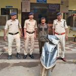 पत्नी से आए दिन विवाद से परेशान पति ने पत्नी को मोहारा नदी में दिया धक्का